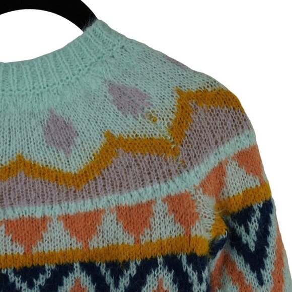 NWT Cat & Jack fluffy sweater pullover Size S‎ - Picture 5 of 5